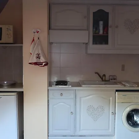 D'hotes Le Loubet LʼIsle-Jourdain