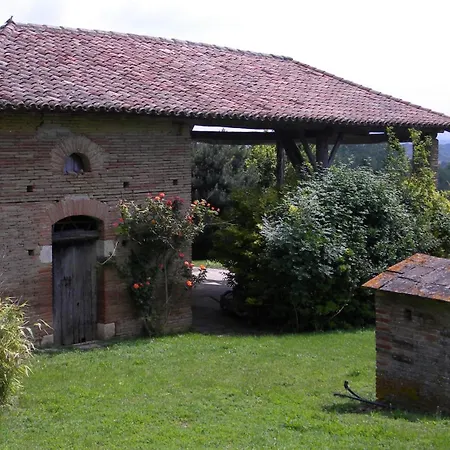 D'hotes Le Loubet 3*