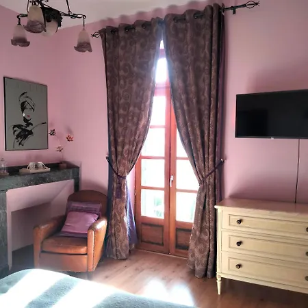 D'hotes Le Loubet Pensjonat LʼIsle-Jourdain