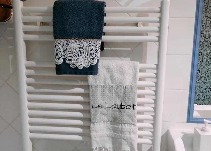 Pensión D'hotes Le Loubet 3*